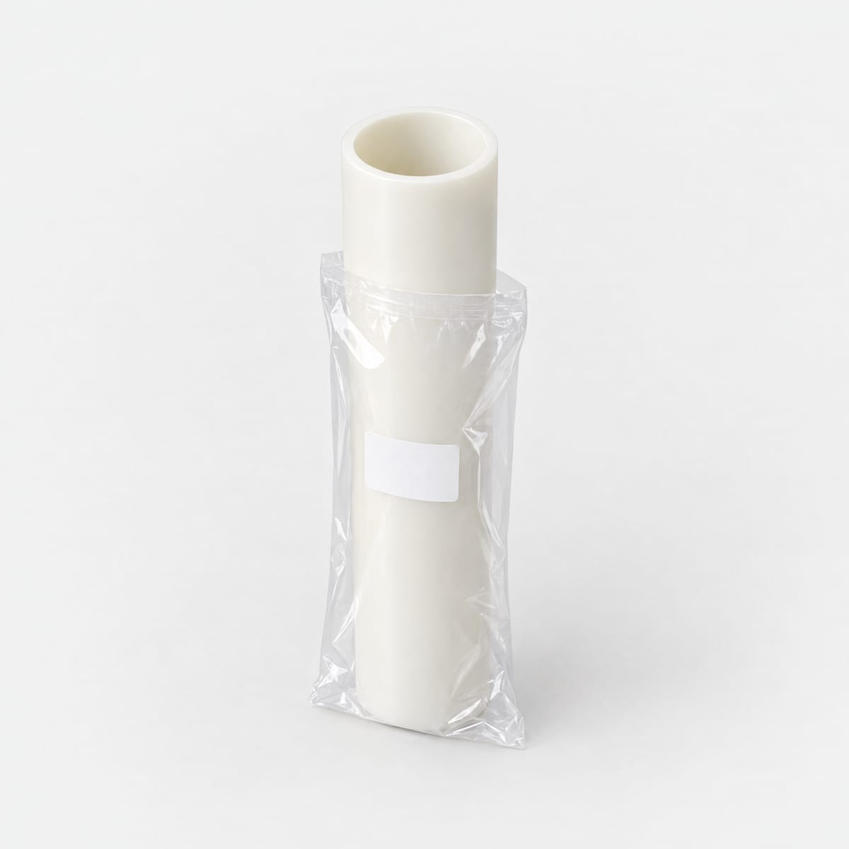 White polypropylene core for food film in a clear bag